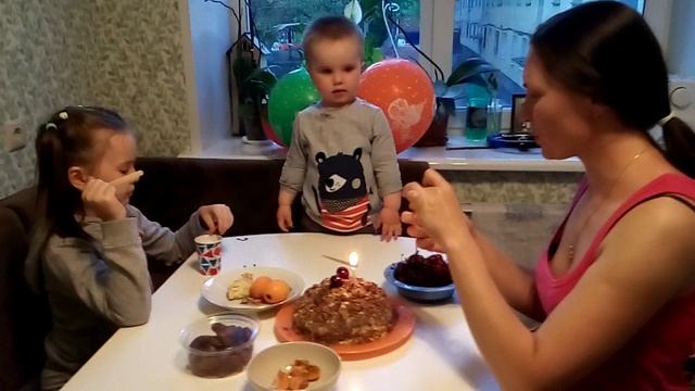 Тёме - 2 года! смотреть онлайн