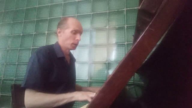 Максим Токарев -Очки-хамелеоны (музыка и слова Максима Токарева). смотреть онлайн