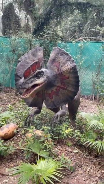 Dinosaur смотреть онлайн