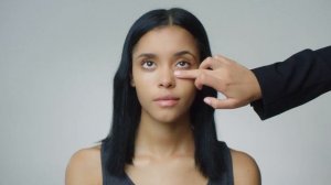 Estée Lauder UK | Double Wear | How to Apply Foundation & Concealer