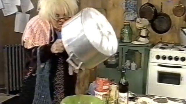 La vieja | Haciendo empanadas смотреть онлайн