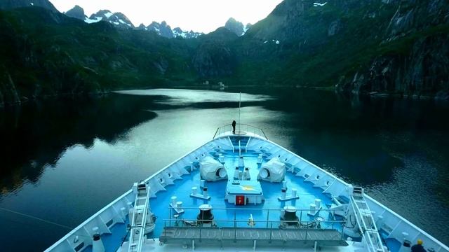 MS Albatros in Trollfjord ! смотреть онлайн