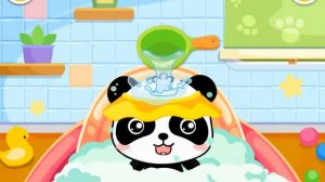 Уход за малышом пандой