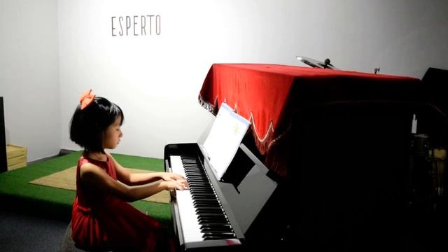 [Esperto] Freya Esme Tan Zi Wei - We wish you a Merry Christmas| Rockfest Music Competition | CLPO смотреть онлайн