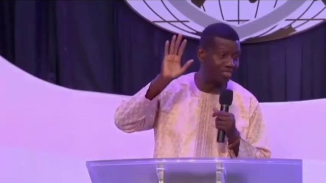 WHY YOU SHOULD PRAISE GOD. -Pastor E.A ADEBOYE at Winners' Chapel 2018. смотреть онлайн