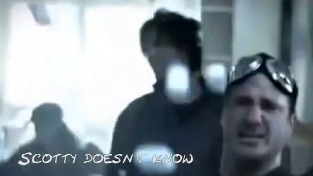Scotty doesn't know - Lustra / Matt Damon - Lyrics смотреть онлайн