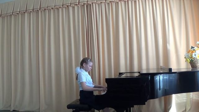 Исп. Чикулаева Оля, 9 лет смотреть онлайн