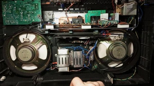 Затюненный CROWN SZ-5100.