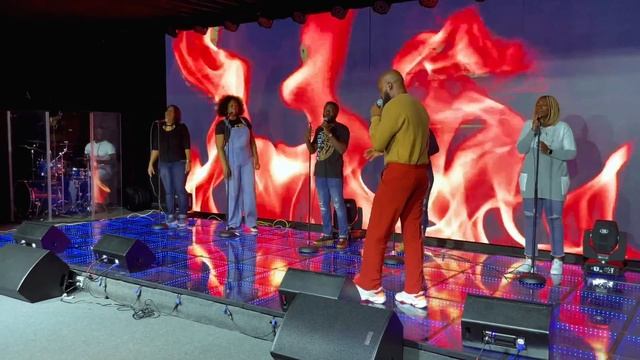 OLORUN AGBAYE | 8 MINS Deep Soaking Worship | NEON ADEJO LIVE at Kingsword Chicago смотреть онлайн