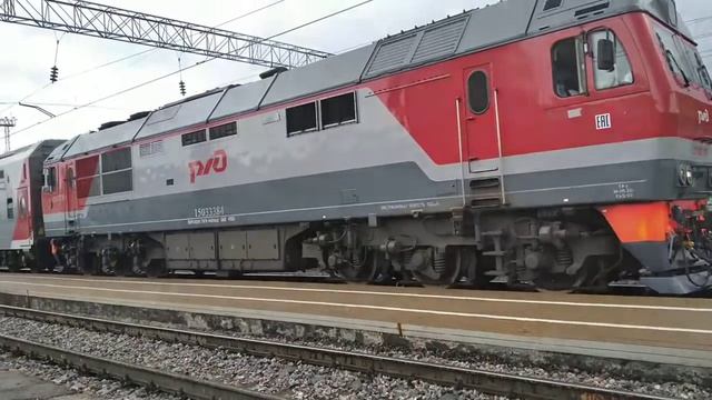 ТЭП70БС-317 отправляется со станции Кострома-Новая, СЖД смотреть онлайн