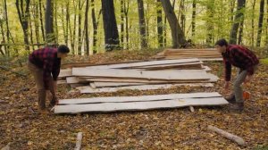 ПОСТРОИЛИ ХИЖИНУ ВОЗЛЕ НАШЕГО ПРУДА!!!