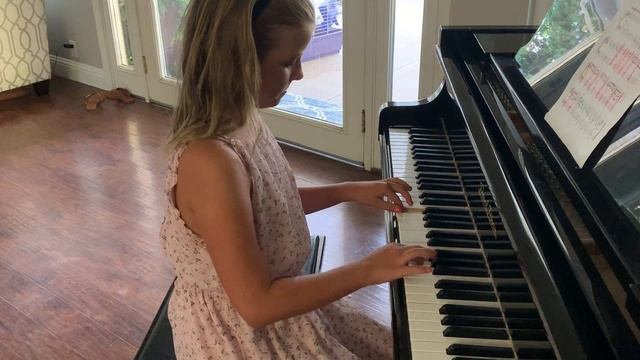 11 CANON Olivia S смотреть онлайн