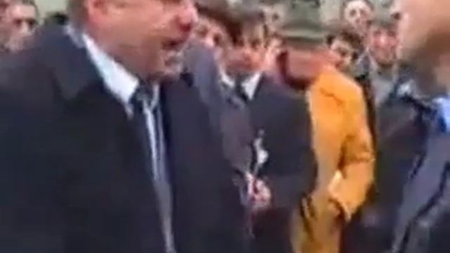 смешно до слёз-Жириновский опускает полицеского! смотреть онлайн