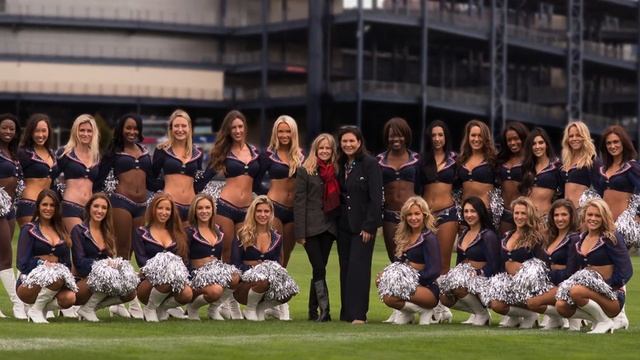 Sondra Celli Designs смотреть онлайн