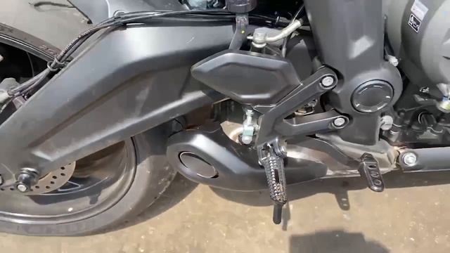 Make the stock raw exhausts loud again for Trident 660 смотреть онлайн