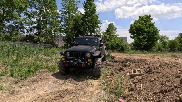2nd Ever Maybe Never Again It's Jeep AF Cruise-In смотреть онлайн
