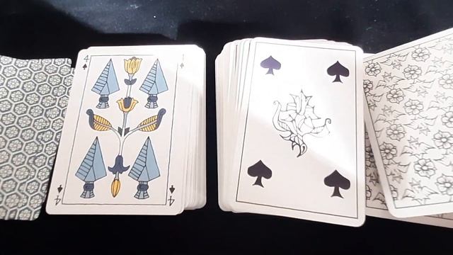 Playing Card Tarot Decks Comparison смотреть онлайн