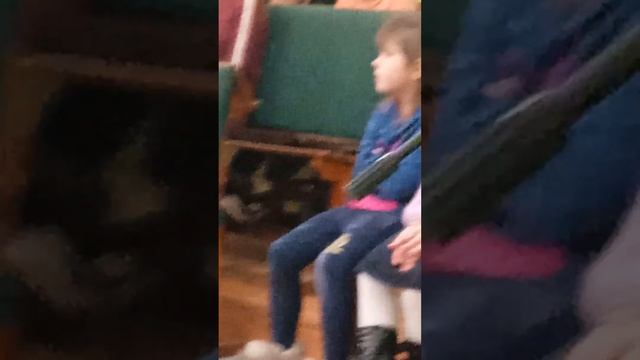 ДІТИ МОЛЯТЬ ЗА УКРАЇНУ смотреть онлайн