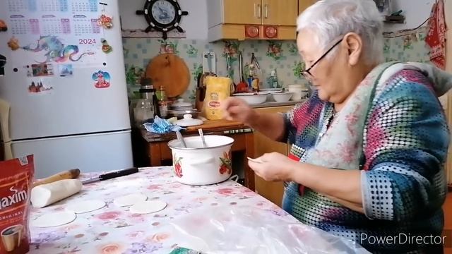 Жизнь в глубинке. Заехала к родителям. Аборигенка. Жизнь в деревне. смотреть онлайн