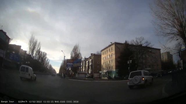 Луганск, ул. Чапаева. 2022 12.02 15:04:52 смотреть онлайн