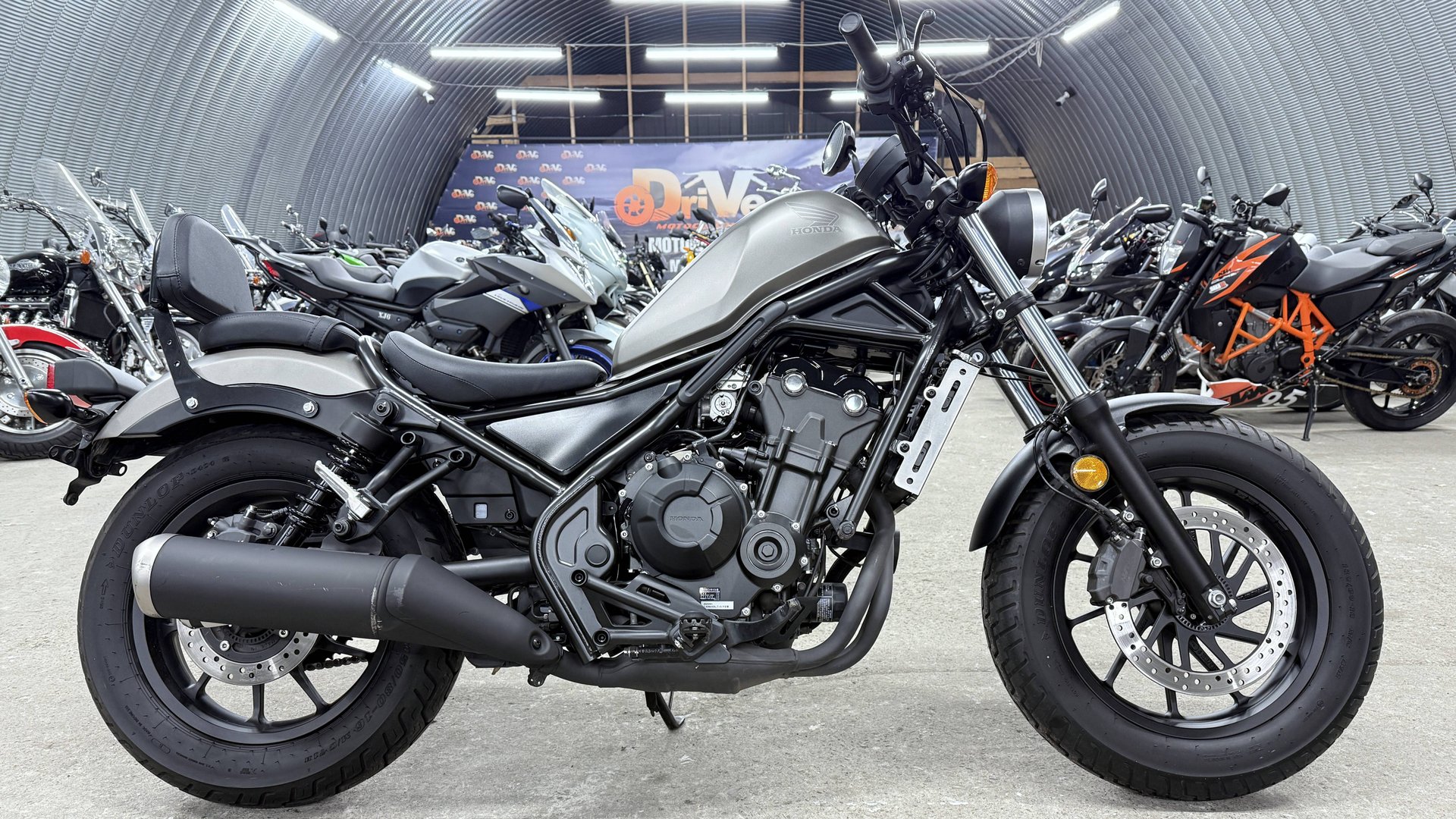 Обзор Honda Rebel 500 |В НАЛИЧИИ| смотреть онлайн