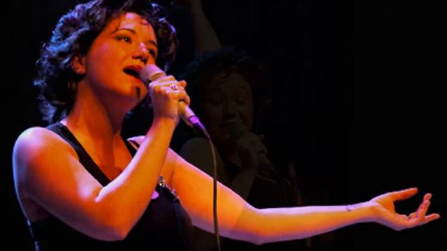 Maria Rita - "Encantada" (Bewitched, Bothered e Bewildered) смотреть онлайн
