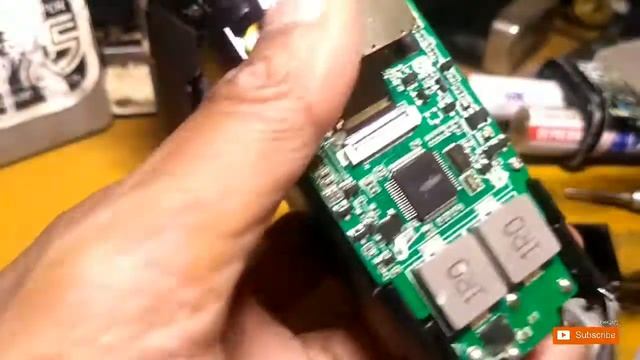 Perbaikan LCD Smoant Cylon Yang Bercak Hitam смотреть онлайн