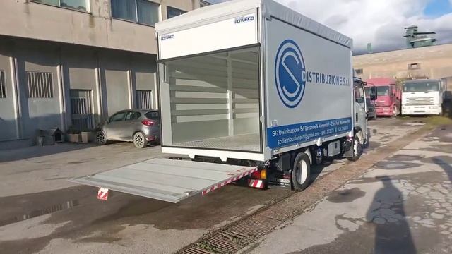 Isuzu Allestito con centinatura e pedana Altimani da 10 Q.li completa di radiocomando multifunzione смотреть онлайн