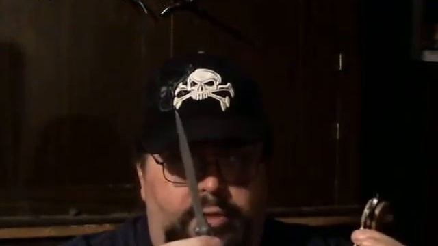 Are There any Evil Types of Knives смотреть онлайн