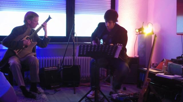 Bright Size Life (Metheny/Mays) - Jazz Zuhause Vol. 1: John Stowell, Sebastian Klaßmann смотреть онлайн