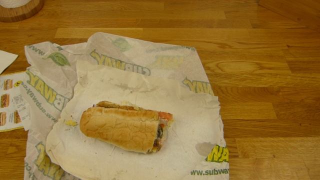 Subway - Philly Beef & Cheese Sub смотреть онлайн
