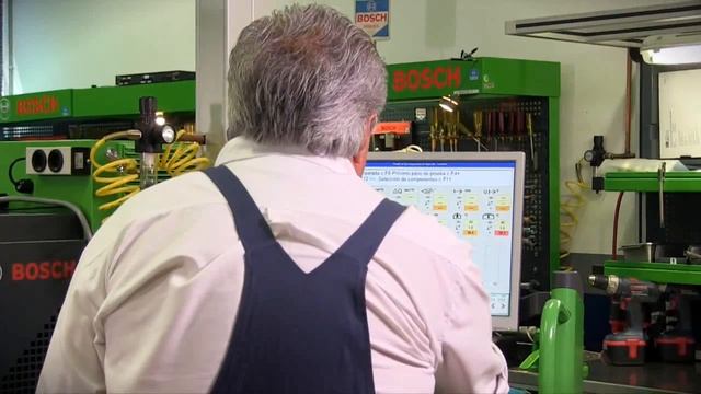 Bombas VE Mecánicas Bosch: Comienzo del suministro en función de la carga. смотреть онлайн