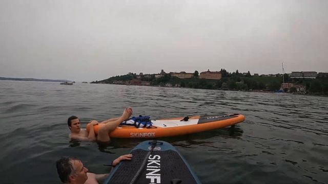 На SUP Board 🏄♂️по Боденскому озеру: Открытие летнего сезона в Мерсбурге ☀️ смотреть онлайн