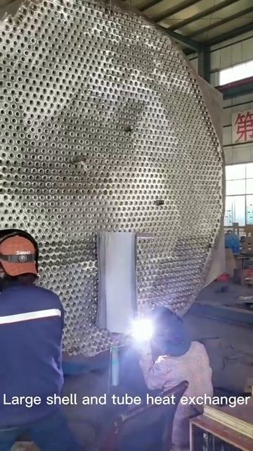 #heatexchanger Large shell and tube heat exchanger смотреть онлайн