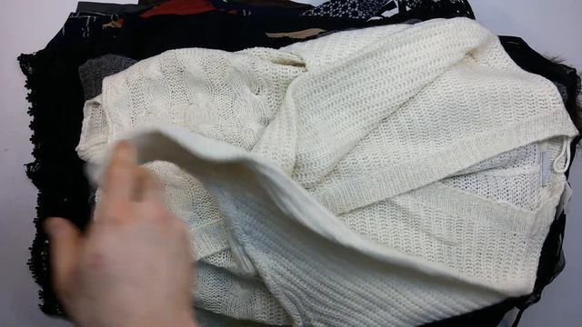 2161 Cream Premium Spring Eng 2пак - весенний микс Англия крем 22,5кг 12,95 €/кг 82шт смотреть онлайн