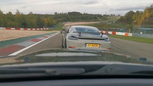 Nurburgring GP F1, 03/10/22 BMW 135i e82 VS Cayman GT4. смотреть онлайн