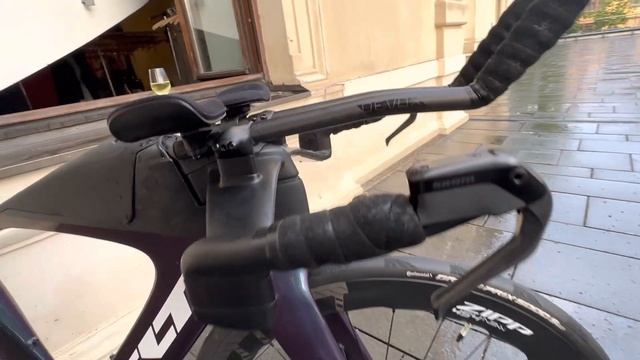 Felt IA FRD 2.0 rower triathlonowych za ponad 70.000 zł!! смотреть онлайн