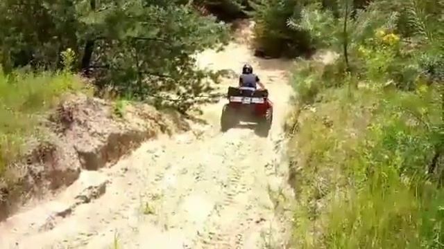 Yamaha grizzly 450 na żwirowni смотреть онлайн