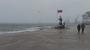 Мощный ШТОРМ и СНЕГОПАД в Крыму: стихия бушует на море!