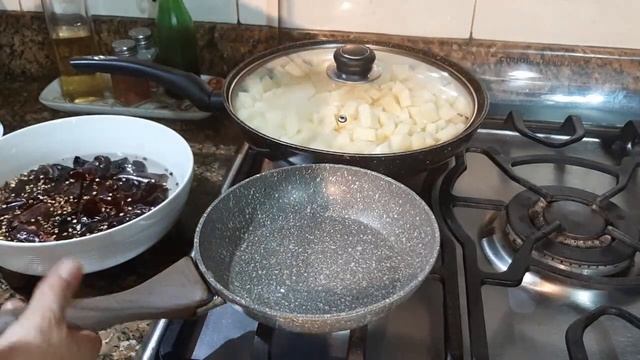 Papitas con mole, Deliciosa mole sin carne facil de preparar смотреть онлайн