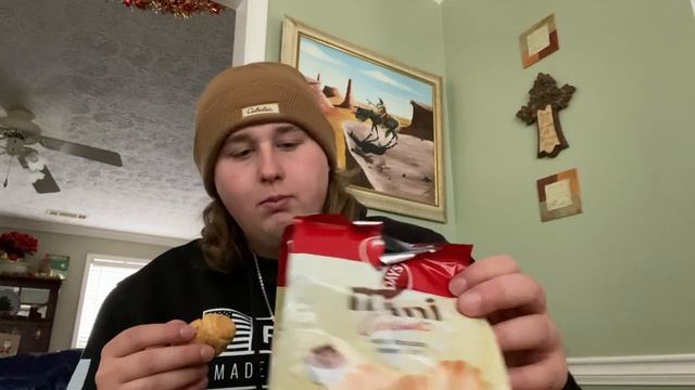 7 Days Mini Chocolate Croissants Review смотреть онлайн