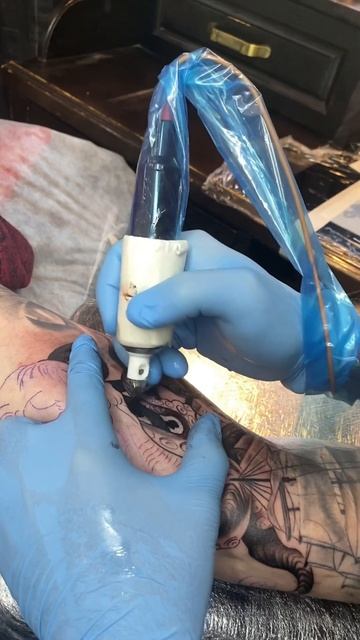 🐙 тату Осьминог процесс germestattoo.ru #тату #татумосква #татулюберцы #татужулебино #татуосьминог смотреть онлайн