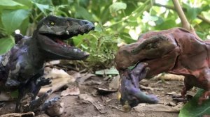 Гигантозавр против Рекса(анимация из пластилина)