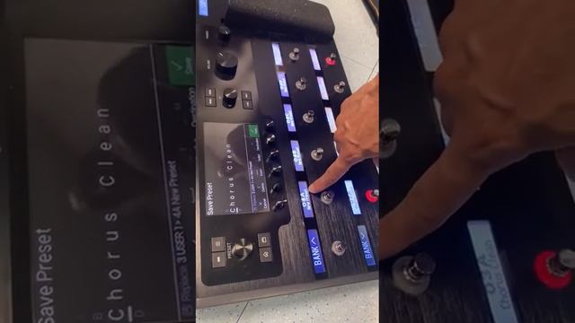 line 6 Helix tutorial...Transferring presets from one bank to another bank. смотреть онлайн