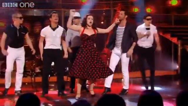 Mambo Italiano - Danielle Hope смотреть онлайн