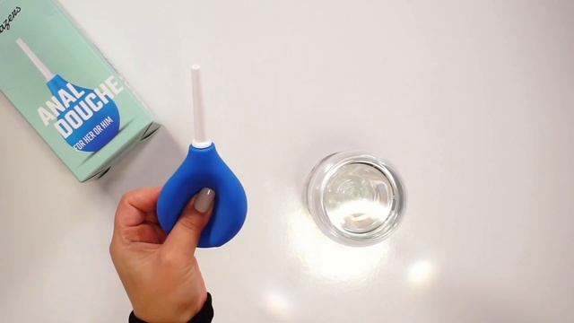 Teazers Anal Douche смотреть онлайн