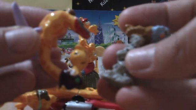 Kinder Surprise Egg Toys Spericolate Super Giraffe 1999 смотреть онлайн