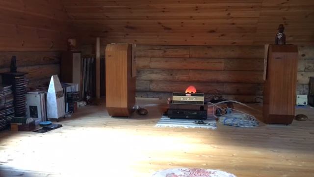 Lowther corner horn PM6A + Bell PP 6v6 + EFa Life Cables смотреть онлайн