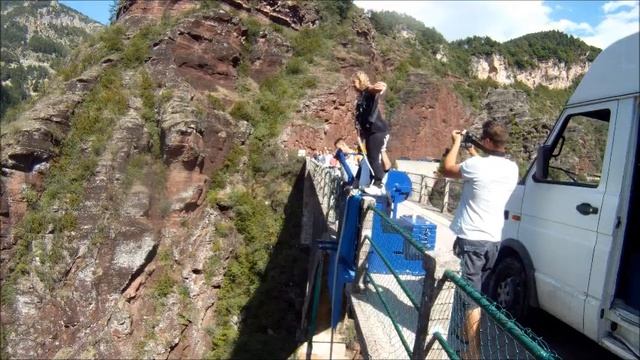 Saut à l'élastique de Chantal смотреть онлайн