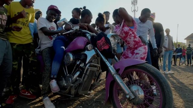 POSITION - ETHIC FT THE KANSOUL (OFFICIAL VIDEO)[SMS SKIZA 8544039 TO 811 ] смотреть онлайн